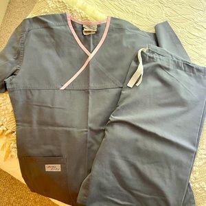 Urbane Scrubs